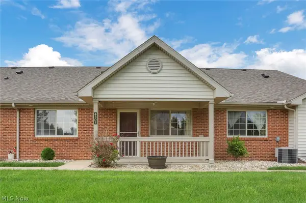 4305 E Strattford E Circle, Zanesville, OH 43701