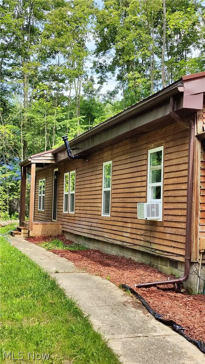 2860 Black Sea Road, Jefferson, OH 44047 - #2