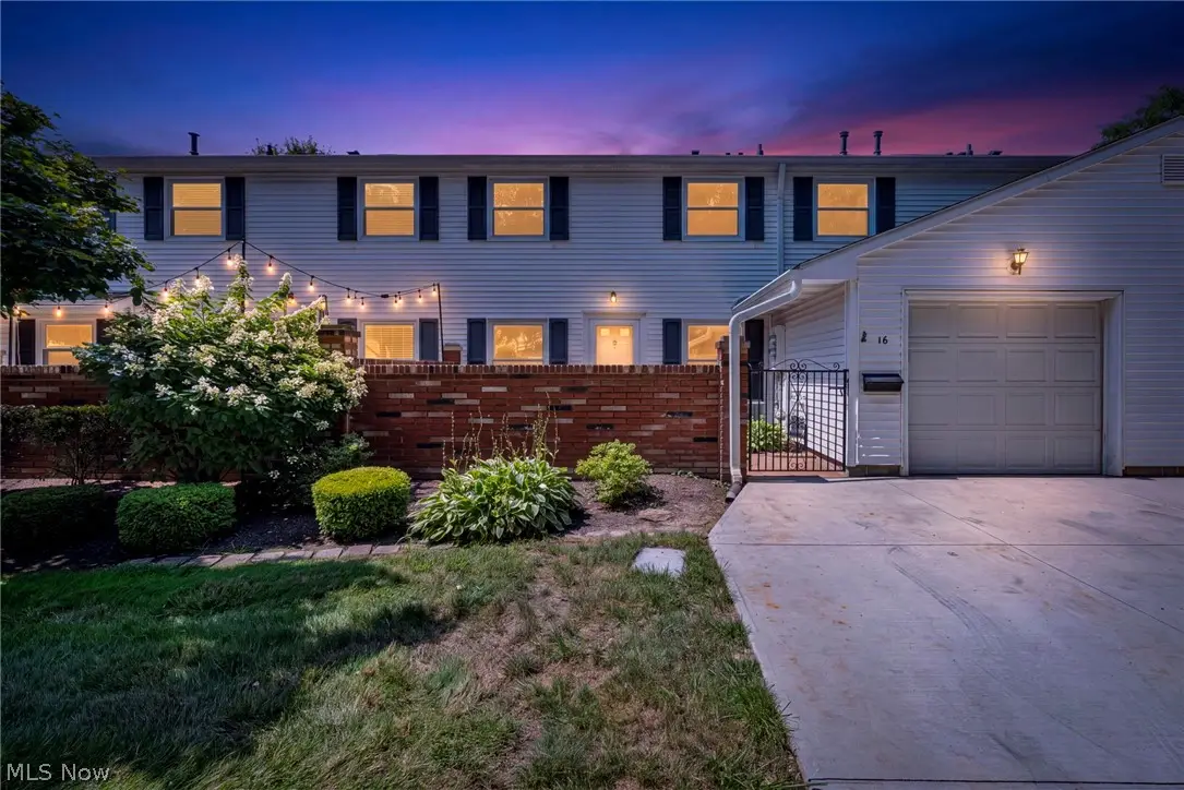 16 Surrey Court, Mentor, OH 44060 - #1