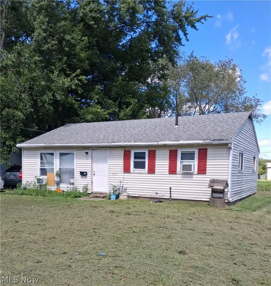 1815 14th Se Street, Canton, OH 44707 - #1