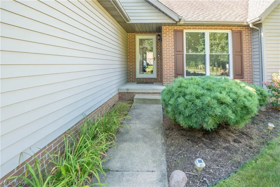 2316 Mount Pleasant Ne Street, Canton, OH 44721 - #3