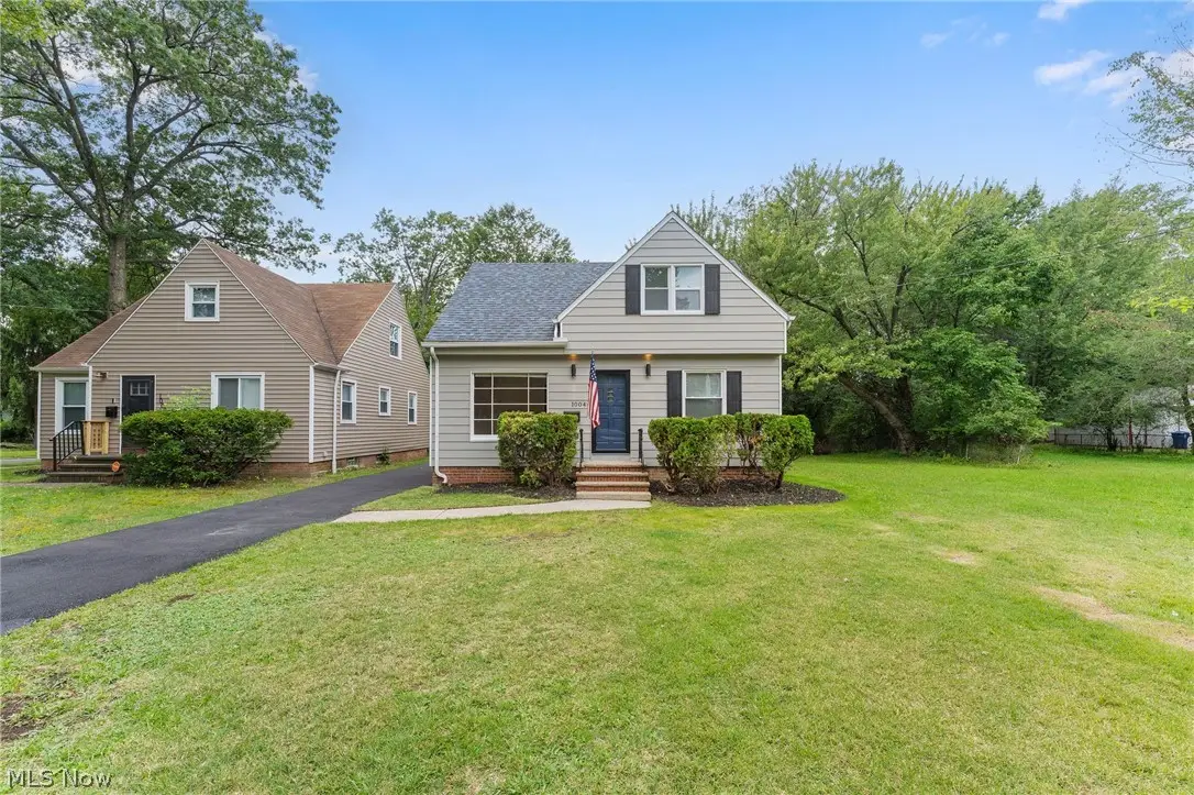 1004 Woodview Road, Cleveland Heights, OH 44121 - #1