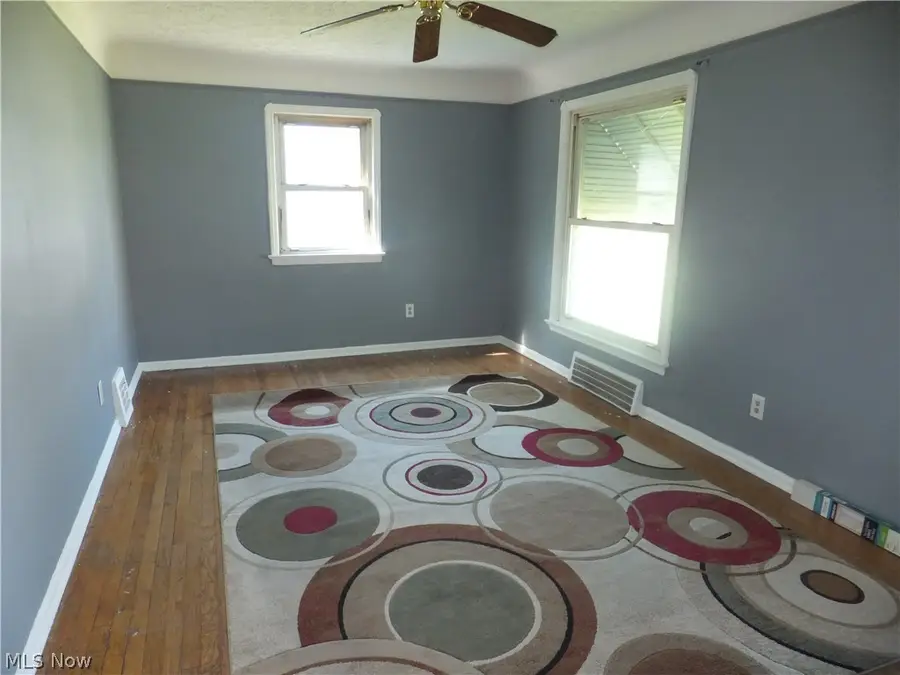 5903 Bradley Avenue, Parma, OH 44129 - #2