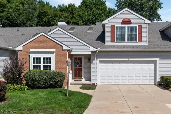 2235 Abbey Road, Akron, OH 44312