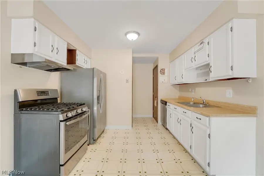 35007 S Turtle Trail #A, Willoughby, OH 44094 - #3