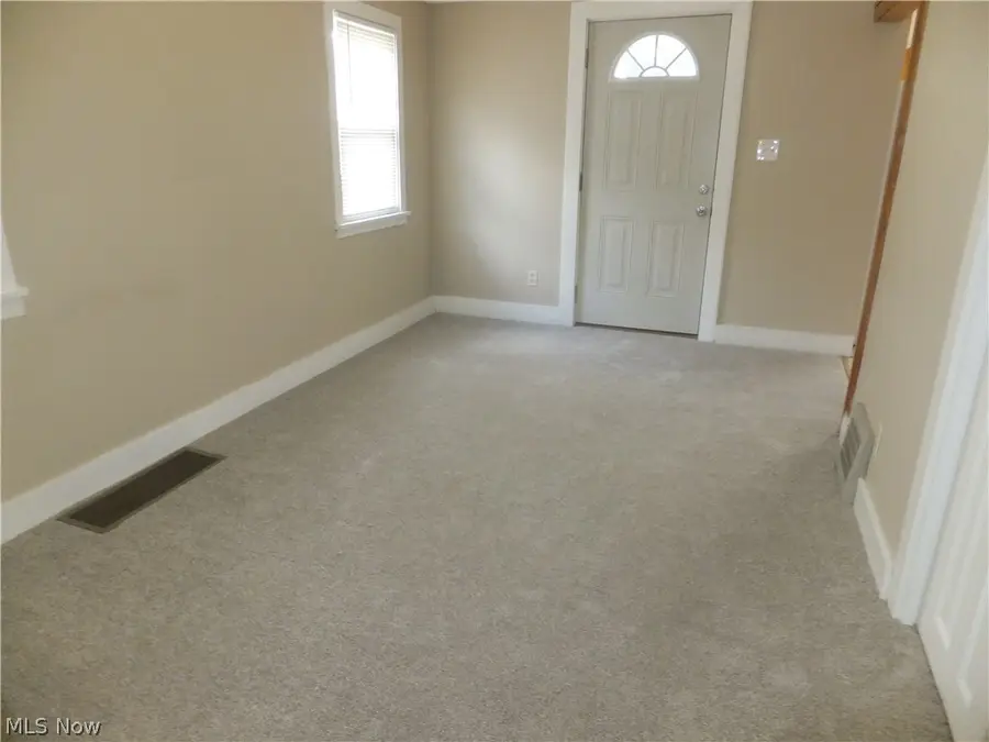 4102 Walter Avenue, Parma, OH 44134 - #2