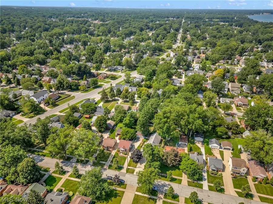 360 Huntmere Drive, Bay Village, OH 44140 - #3