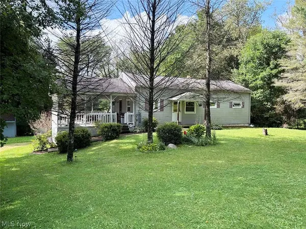 5396 Mennonite Road, Mantua, OH 44255