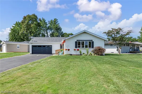 99 Indian Lake Boulevard, Canfield, OH 44406