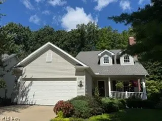 1835 Hampton Run, Broadview Heights, OH 44147