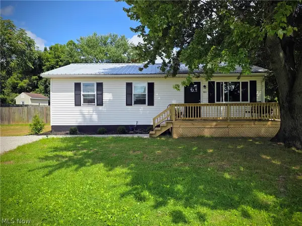 801 Heather Place, Belpre, OH 45714