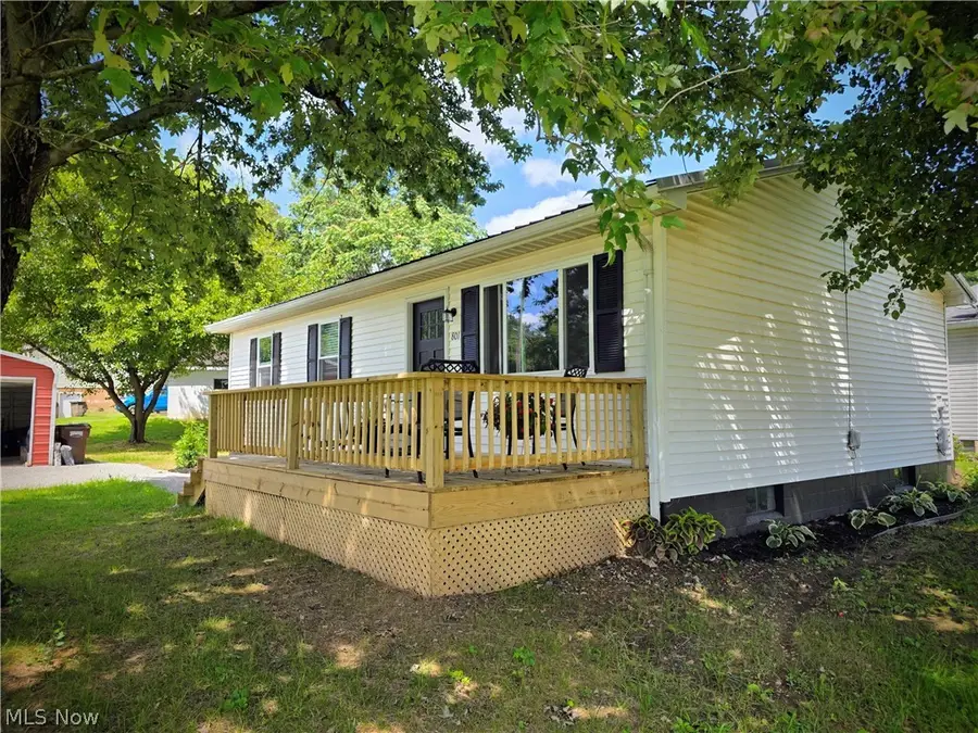 801 Heather Place, Belpre, OH 45714 - #2