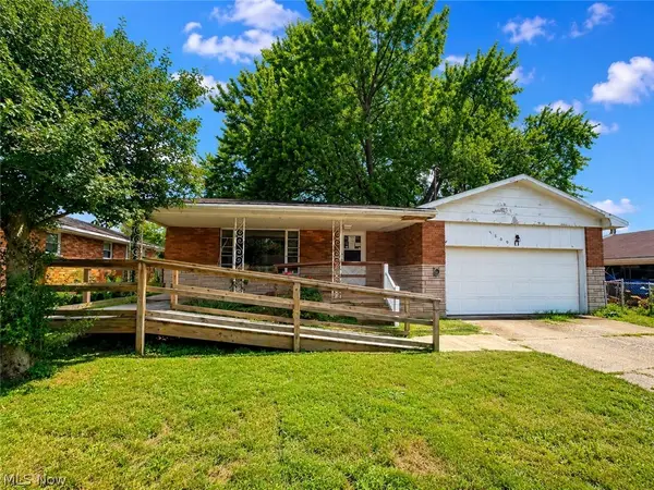 1809 Rockland Avenue, Belpre, OH 45714