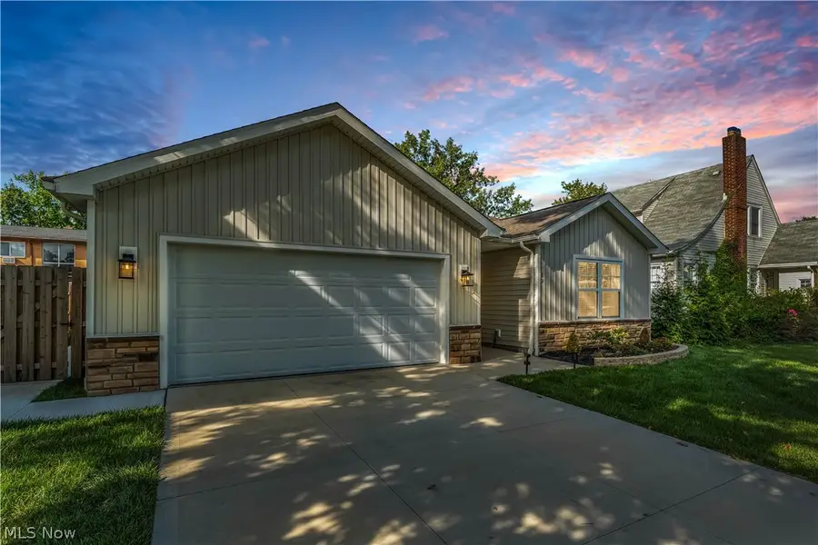 19 Third Avenue, Berea, OH 44017 - #2