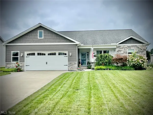 13171 Barrington Drive, Grafton, OH 44044
