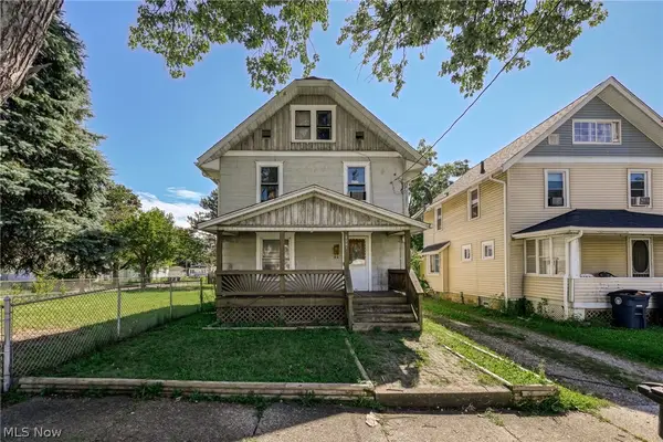 2261 8th Sw Street, Akron, OH 44314