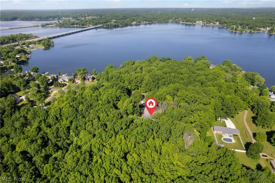 1075 NE River Road, Lake Milton, OH 44429 - #3