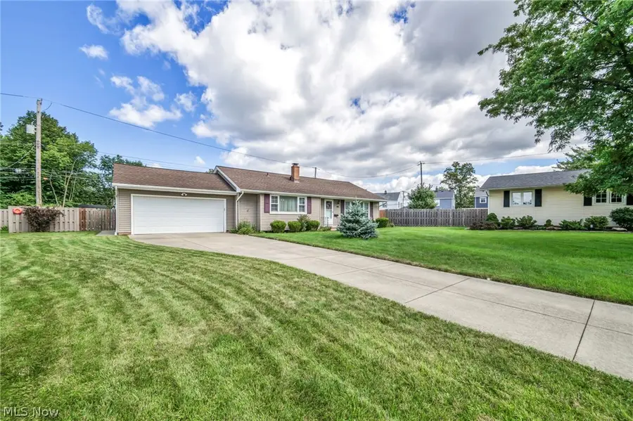 6247 Alderwood Road, Parma Heights, OH 44130 - #2