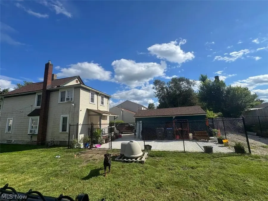 950 Snyder Street, Akron, OH 44307 - #3