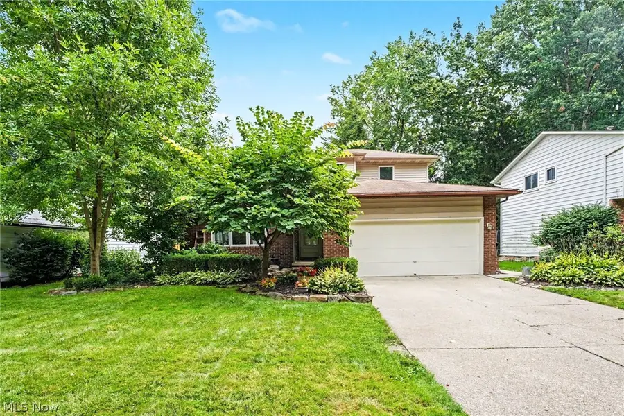 6557 Duneden Avenue, Solon, OH 44139 - #2