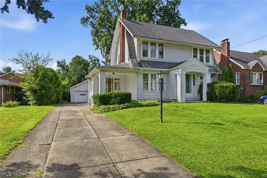 513 Redondo Road, Youngstown, OH 44504 - #2