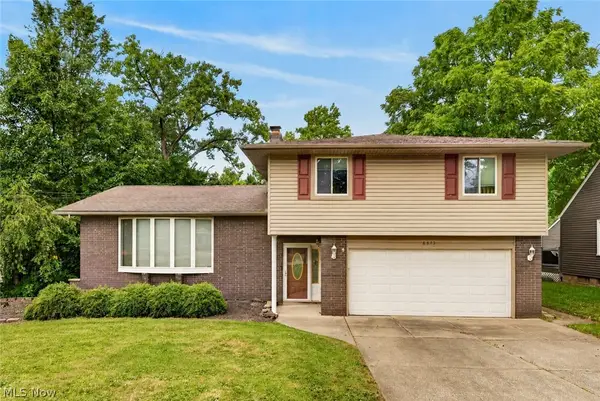 6613 Brookside Road, Independence, OH 44131