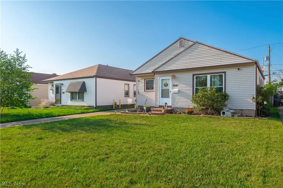 3014 Center Drive, Parma, OH 44134 - #2