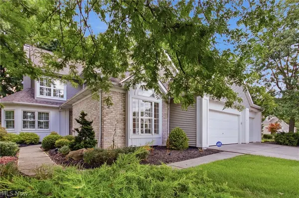 3743 Camden Court #27, Westlake, OH 44145