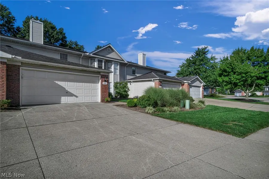 19311 Bradford Court, Strongsville, OH 44149 - #2