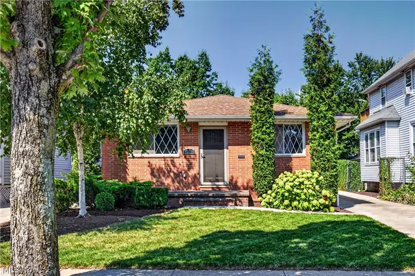 1316 W 105th Street, Cleveland, OH 44102