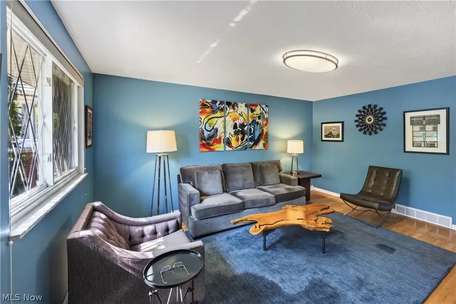 1316 W 105th Street, Cleveland, OH 44102 - #3