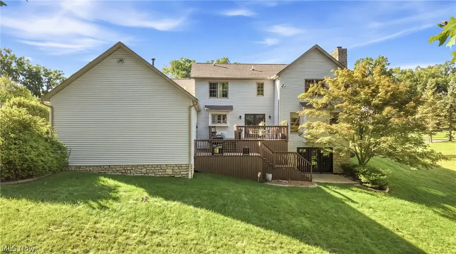 30 White Oak Court, Canfield, OH 44406 - #2