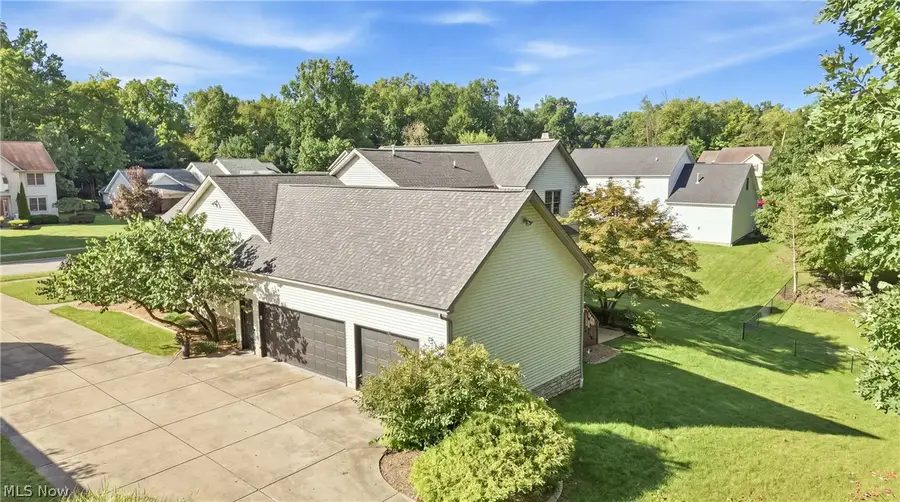 30 White Oak Court, Canfield, OH 44406 - #3