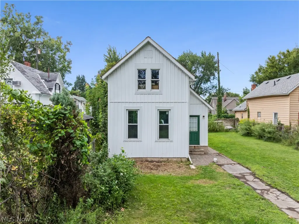 3417 Wade Avenue, Cleveland, OH 44113 - #1