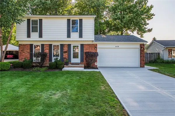 419 Ridgewood Drive, Eastlake, OH 44095