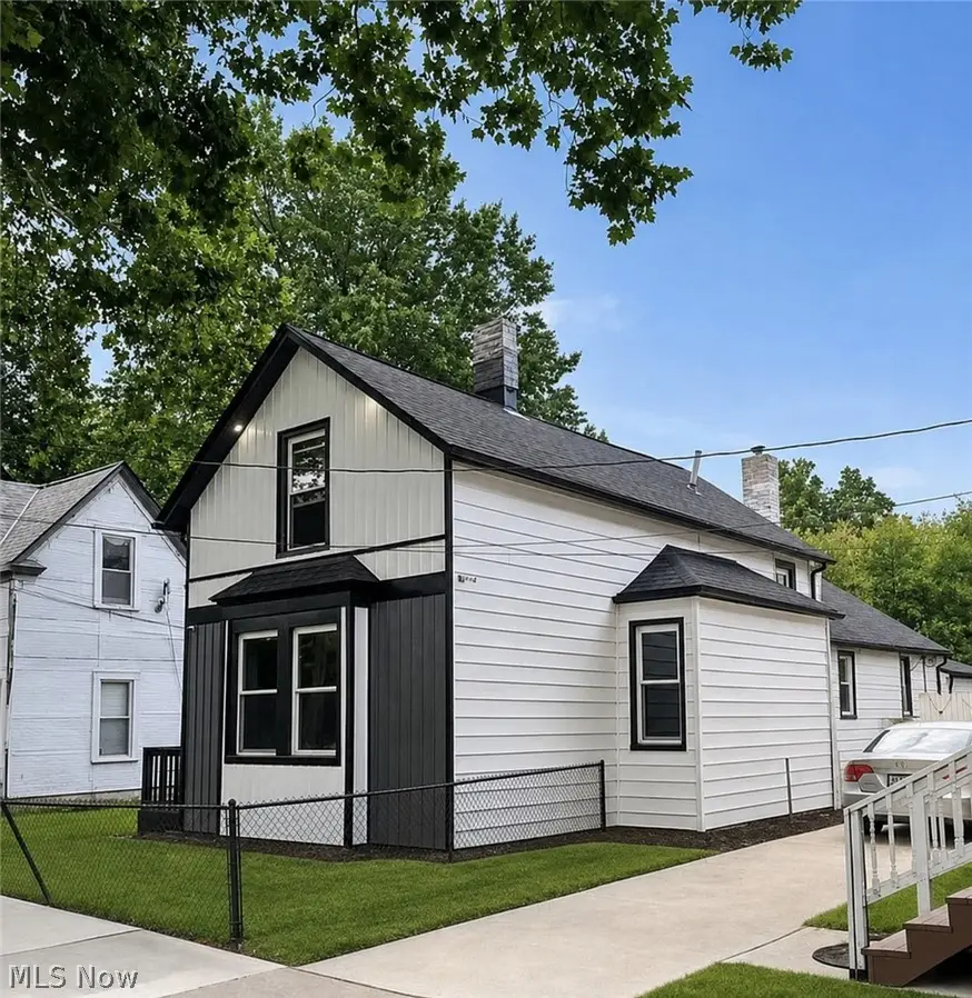 5811 Madison Avenue, Cleveland, OH 44102 - #2