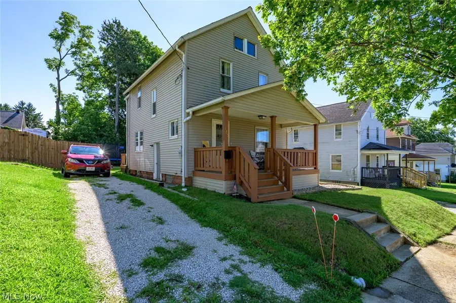 185 24th Nw Street, Barberton, OH 44203 - #2