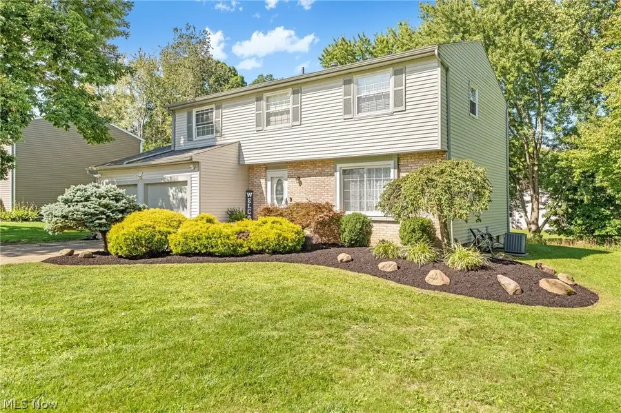 4366 Sunnyview Drive, Uniontown, OH 44685 - #2
