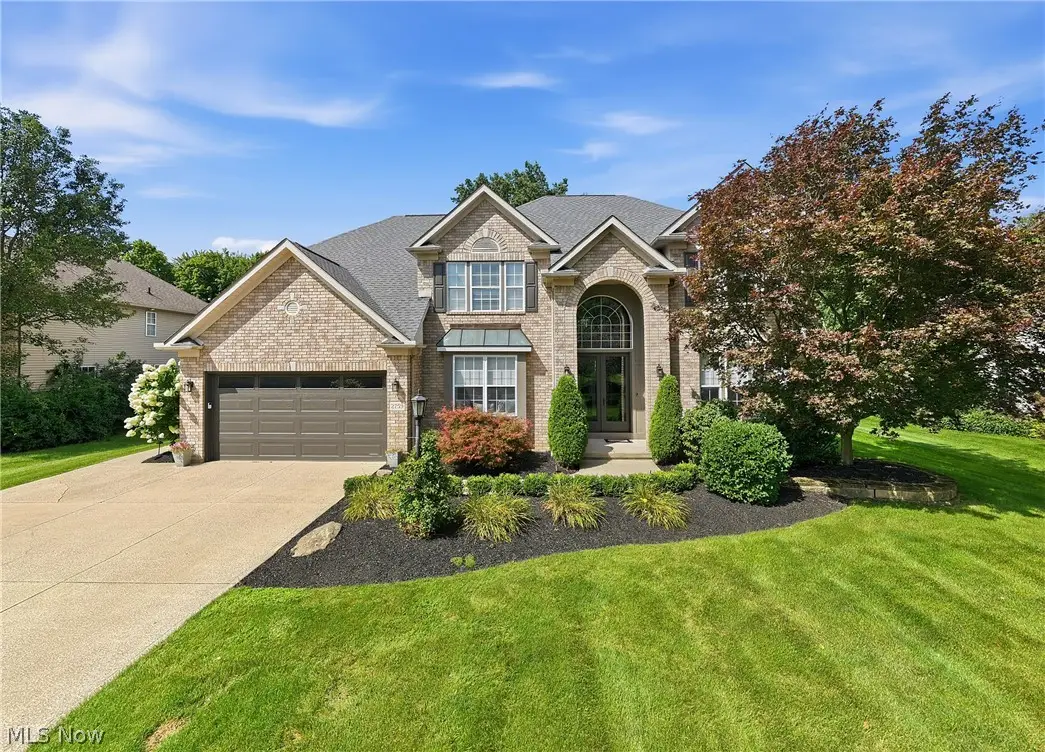 2759 Overlook Drive, Twinsburg, OH 44087 - #1