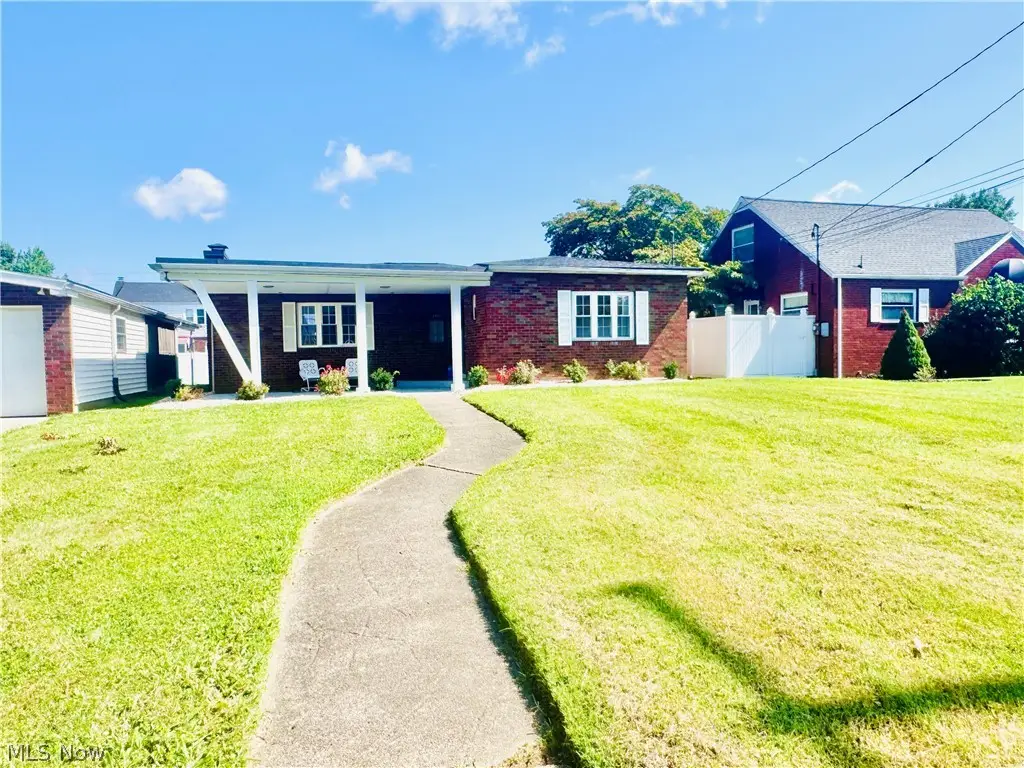 521 25th Street, Vienna, WV 26105 - #1