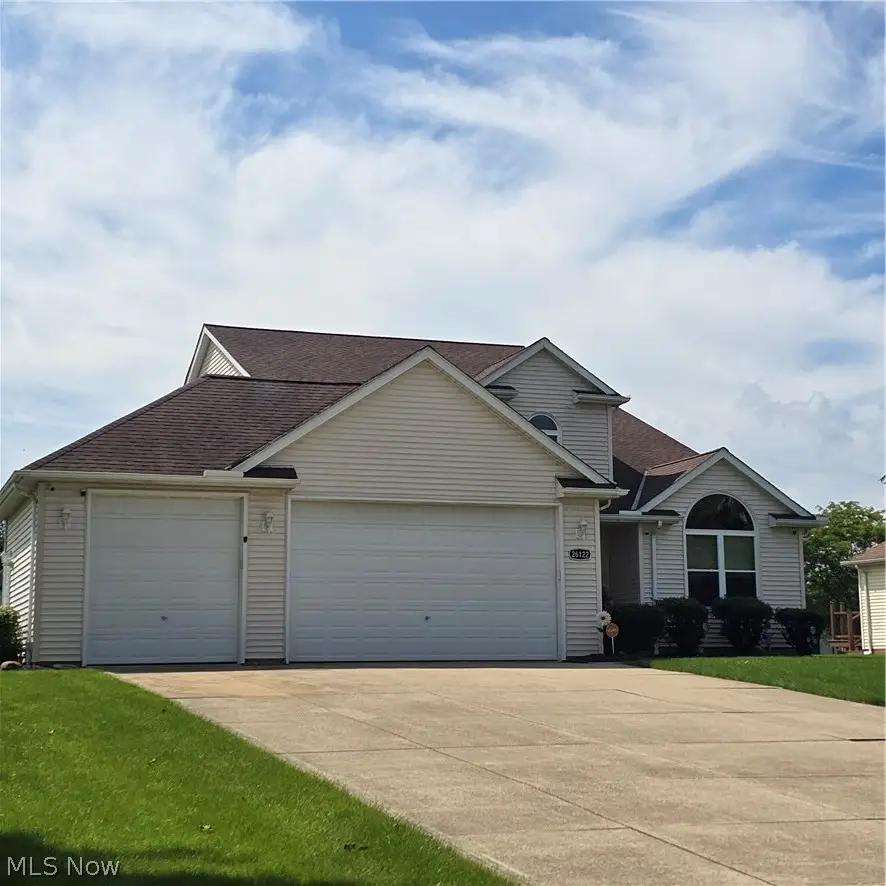 26122 Buckthorn Road, Oakwood, OH 44146 - #2