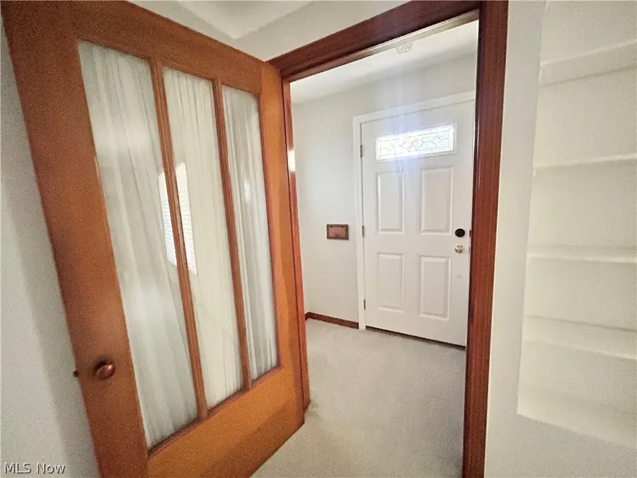 5528 Highland Road, Highland Heights, OH 44143 - #2