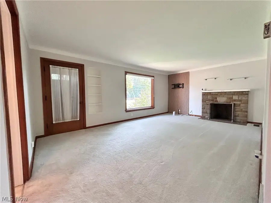5528 Highland Road, Highland Heights, OH 44143 - #3