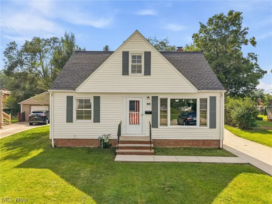 1666 Ridgeview Drive, Wickliffe, OH 44092 - #3