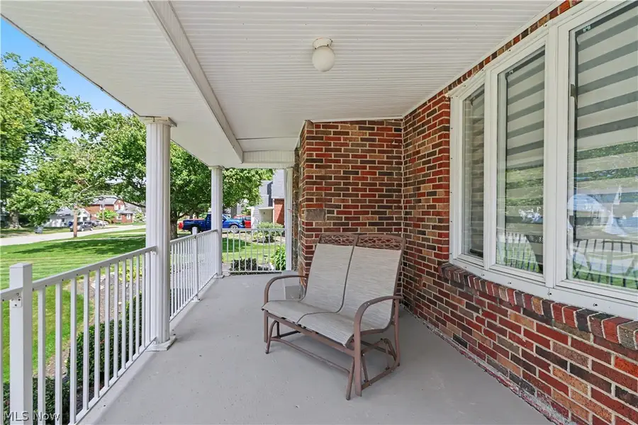 18 W Maxwell Drive, Shelby, OH 44875 - #2