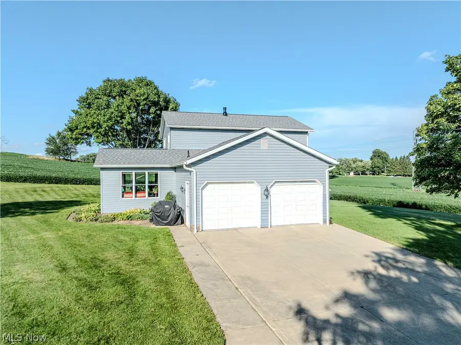 3475 Swallen Avenue, Louisville, OH 44641 - #2