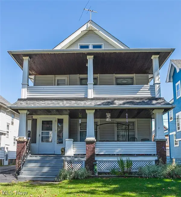 2215 W 101st Street, Cleveland, OH 44102