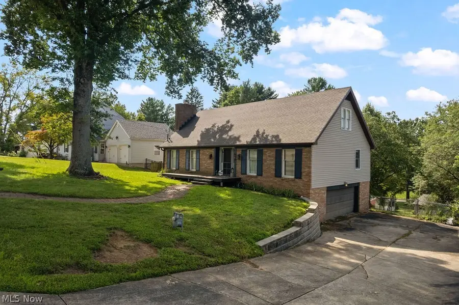 14 Valley View Drive, Vienna, WV 26105 - #2