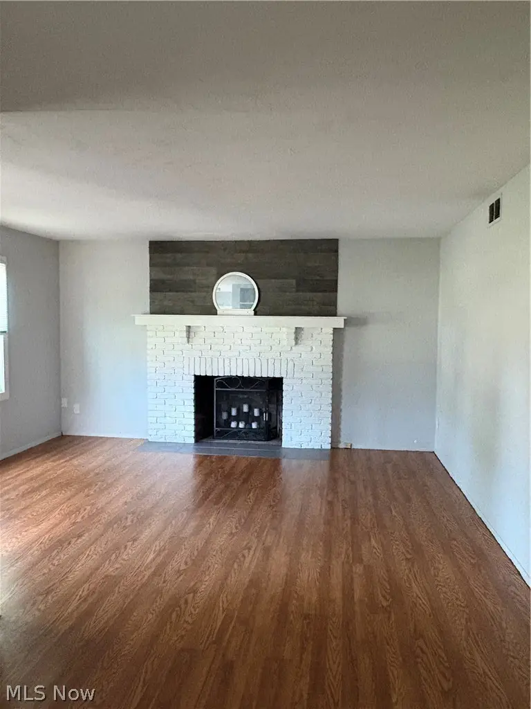307 Rowan Drive, Berea, OH 44017 - #2