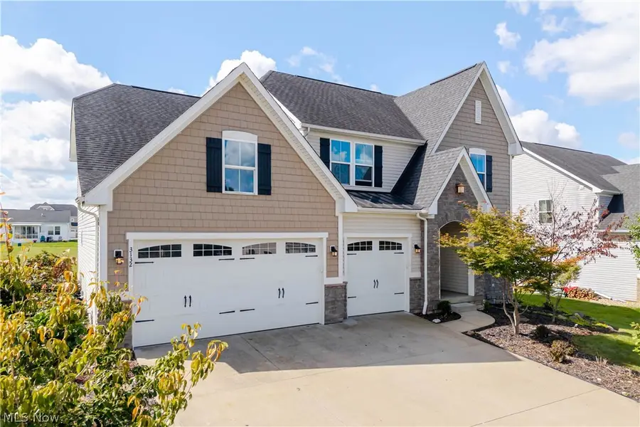 3132 Cloverhurst Ne Street, Canton, OH 44721 - #3